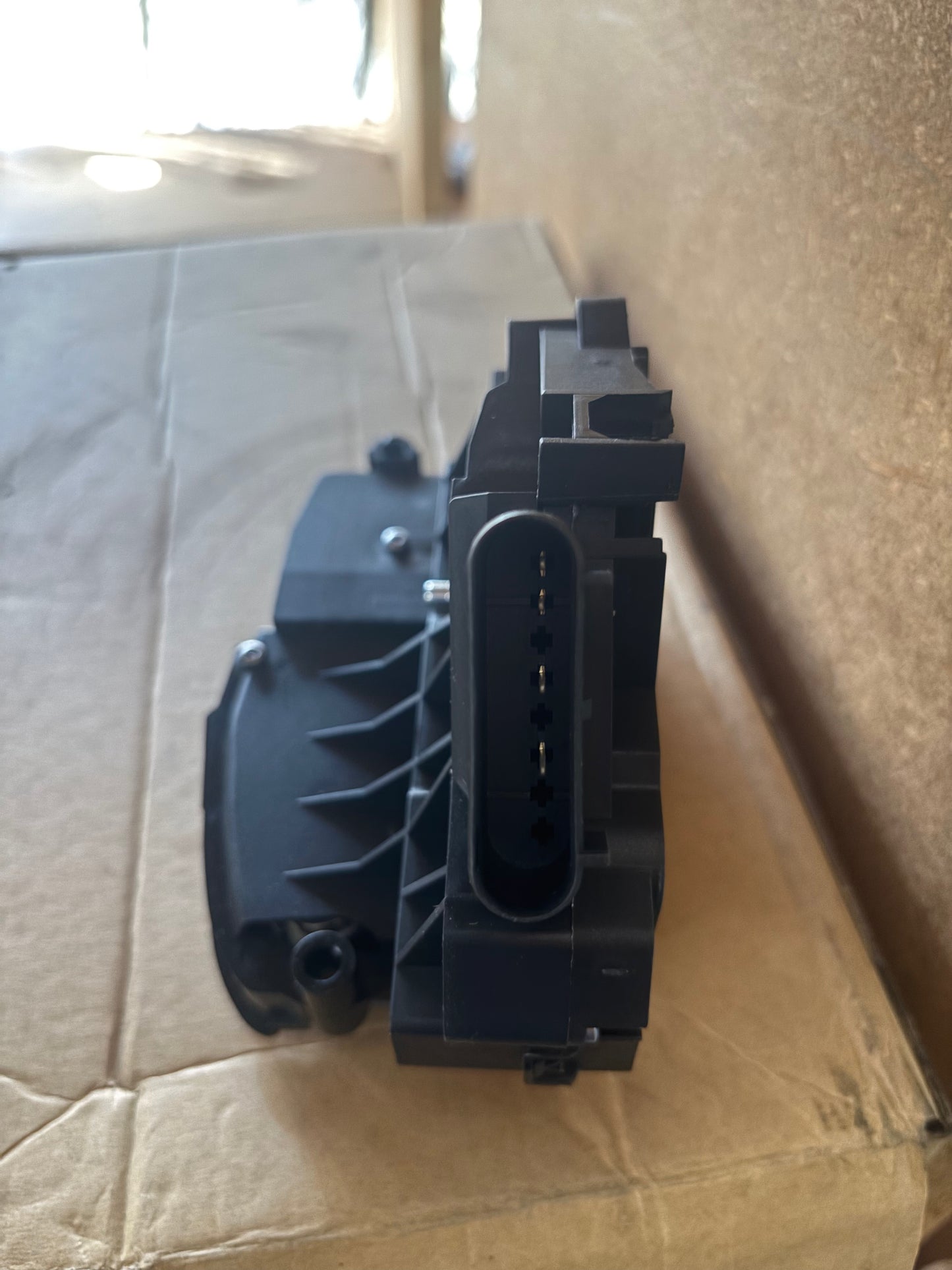 Ford Ranger door lock left